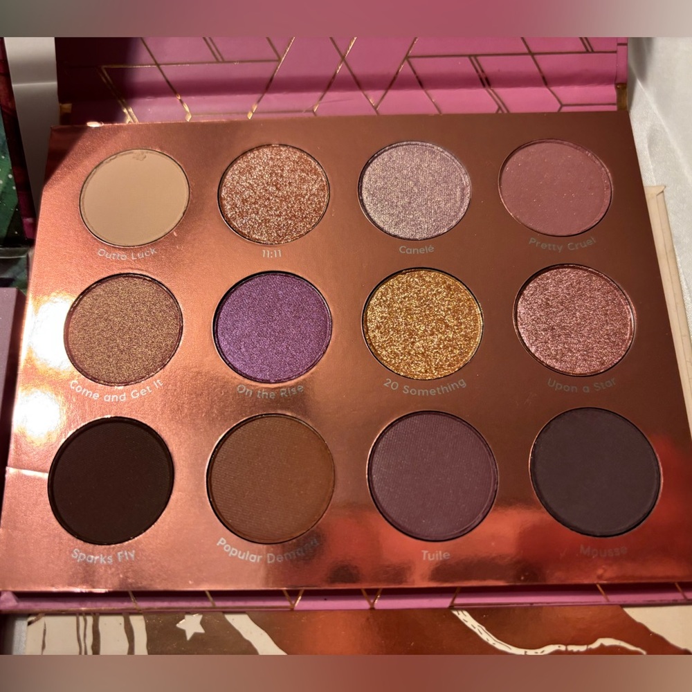 Colourpop bundle - includes 3 items - Picture 8 of 8